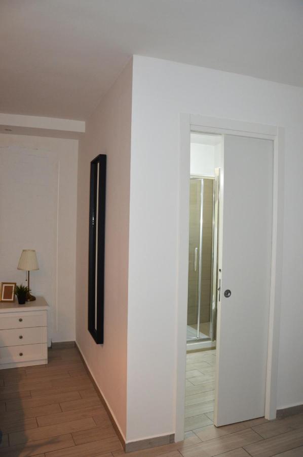 Carmelina 20 Apartman Nápoly Kültér fotó